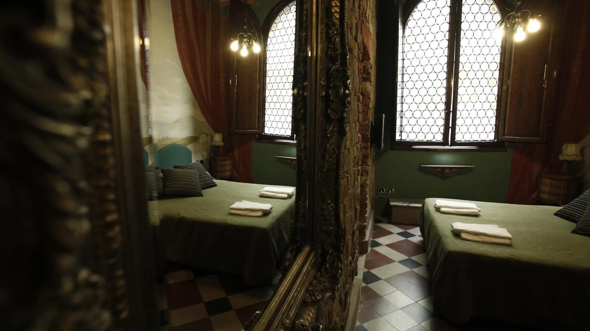 L'Antica Bifore Lucca Bed & Breakfast