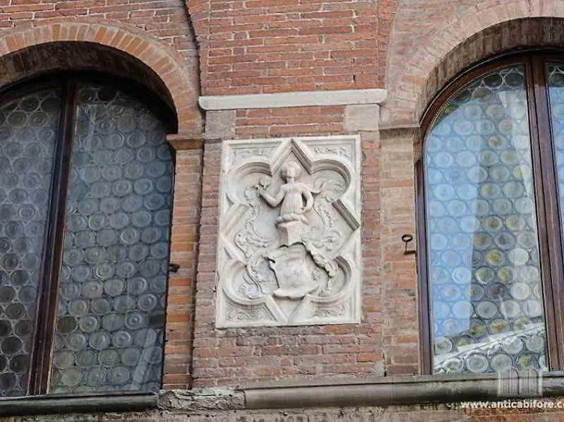 Bed & Breakfast L'Antica Bifore Lucca