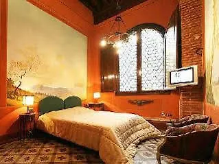 L'Antica Bifore Lucca Bed & Breakfast